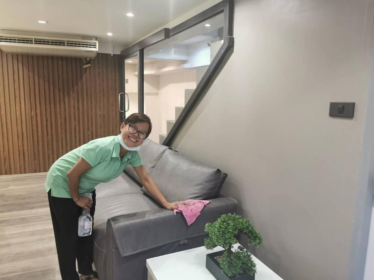 Baan Kun Mhor Hostel บ้านคุณหมอโฮสเทล Banguecoque Exterior foto