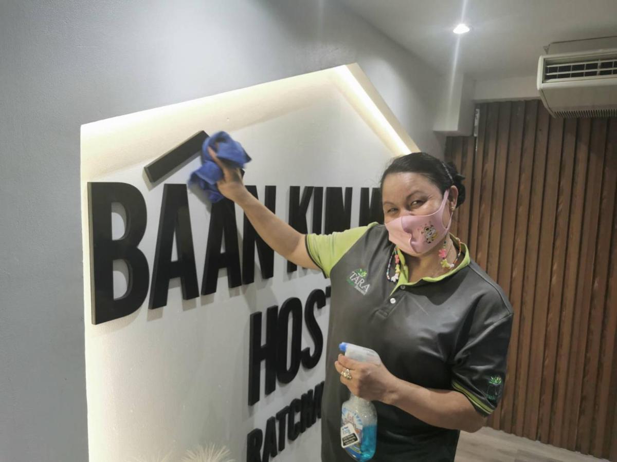 Baan Kun Mhor Hostel บ้านคุณหมอโฮสเทล Banguecoque Exterior foto